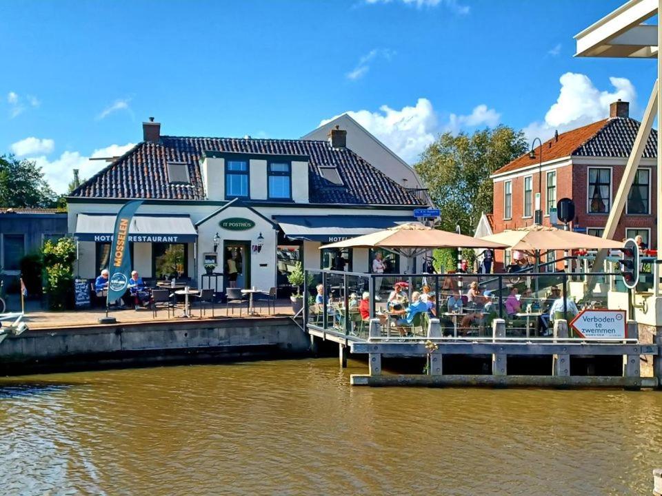 Hotel Restaurant It Posthus Birdaard Luaran gambar
