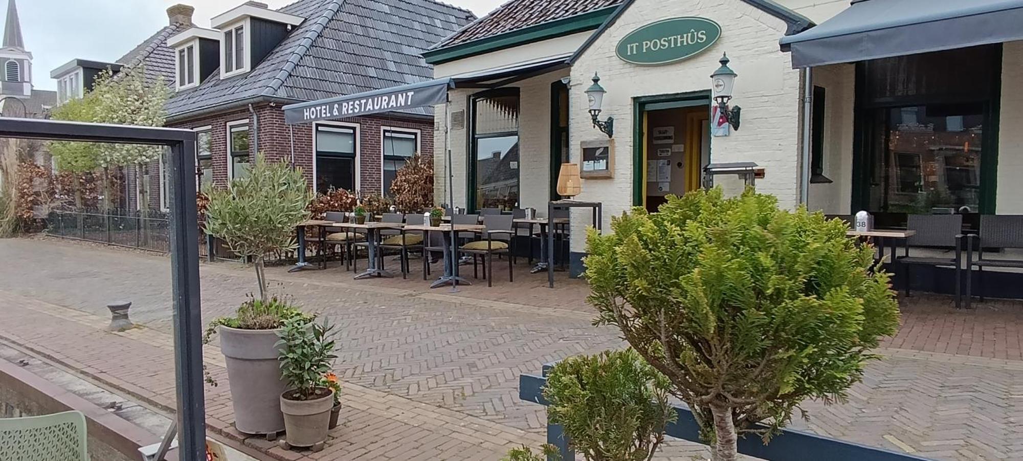 Hotel Restaurant It Posthus Birdaard Luaran gambar