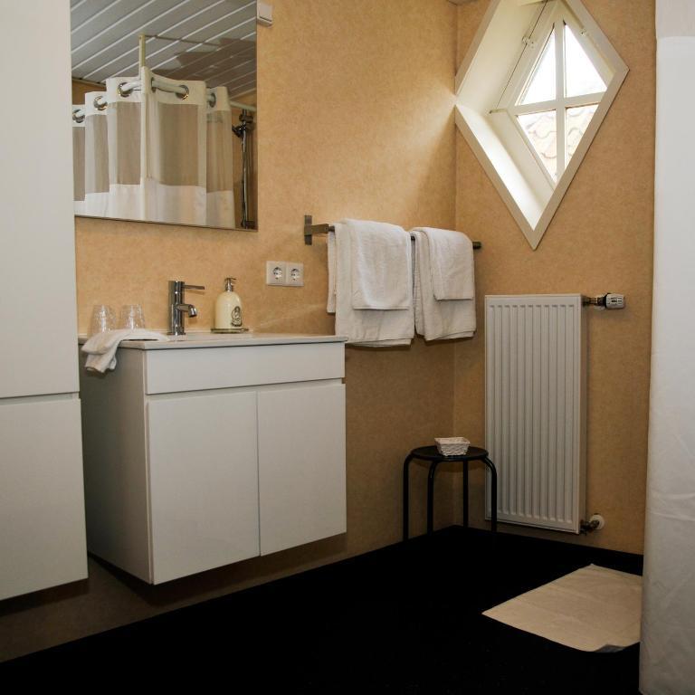Hotel Restaurant It Posthus Birdaard Bilik gambar