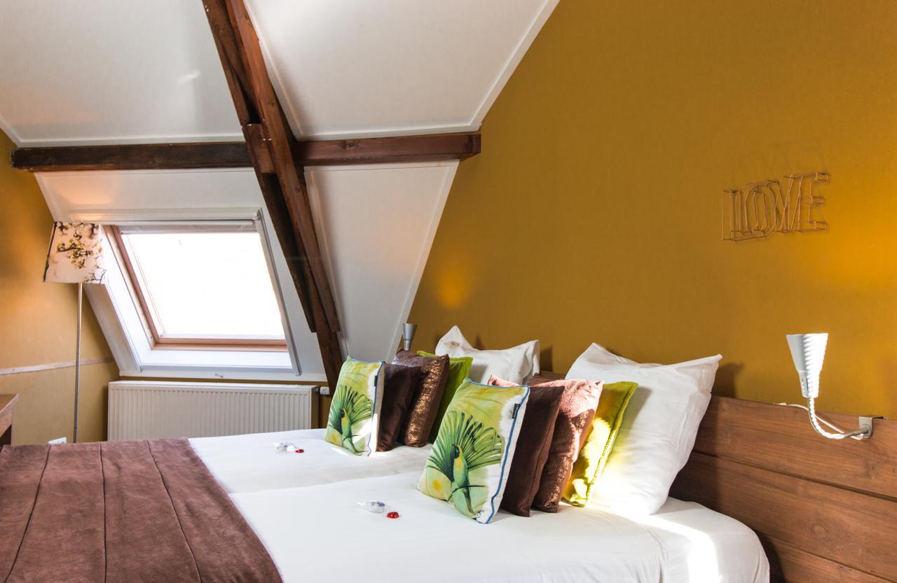 Hotel Restaurant It Posthus Birdaard Luaran gambar