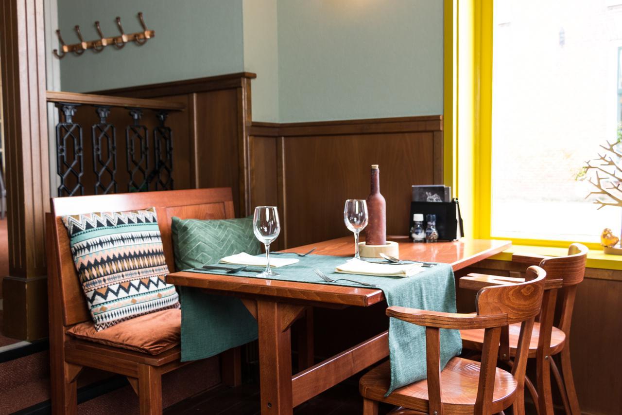 Hotel Restaurant It Posthus Birdaard Luaran gambar